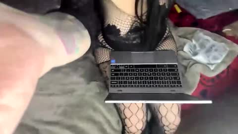 Lulu online show from 02-22-25, 10:29