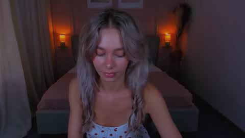 Snapshot of lulualise chatting on 07-02-26, 02:23 Alise online show from 07-02-26, 02:23