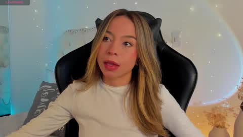 luluuberry online show from 02-16-26, 04:47