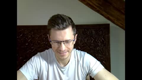 Andrew independent model 2000-0000 CET daily online show from 02-25-26, 08:07