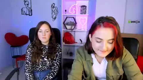 Snapshot of lumera_gentle chatting on 12-17-25, 01:06 lumera_gentle online show from 12-17-25, 01:06