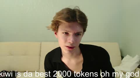 Snapshot of lumeris chatting on 01-01-25, 04:07 Felix online show from 01-01-25, 04:07