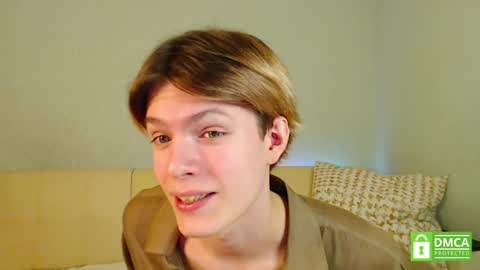 Snapshot of lumeris chatting on 01-17-25, 11:06 Felix online show from 01-17-25, 11:06