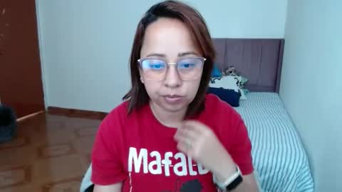 Snapshot of lumi_84 chatting on 02-15-25, 08:33 LUMI online show from 02-15-25, 08:33