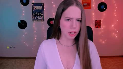 Sweet Lumi online show from 03-31-26, 07:20