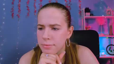 Snapshot of lumi_soft chatting on 07-16-26, 07:36 Sweet Lumi online show from 07-16-26, 07:36