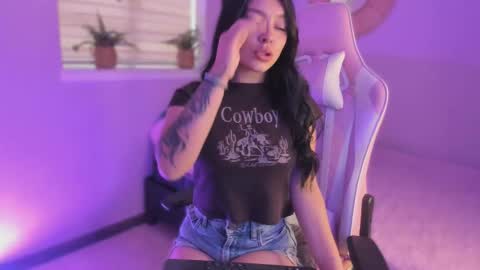 lummii_ online show from 02-23-26, 07:22