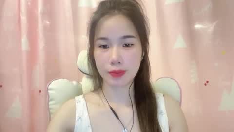 Snapshot of luna4739 chatting on 05-10-26, 03:06 Luna online show from 05-10-26, 03:06