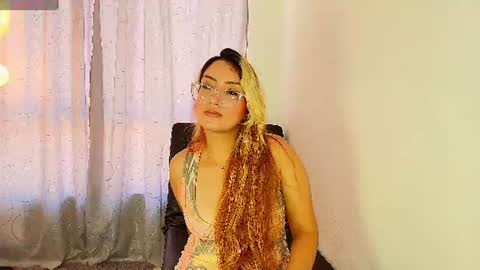 luna__velvet online show from 07-06-26, 03:03