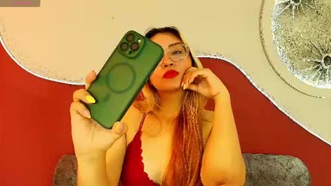 luna__velvet online show from 07-28-26, 01:32