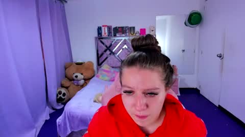 luna_analya online show from 06-15-26, 06:10