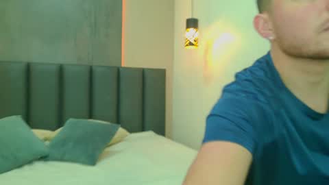 Snapshot of luna_and_jackson_ chatting on 06-09-26, 03:40 Luna Jackson online show from 06-09-26, 03:40