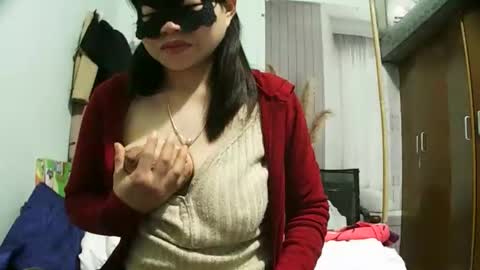 luna_beauty25 online show from 01-14-26, 10:25