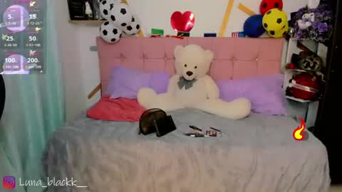 Snapshot of luna_blackk_ chatting on 07-14-26, 07:30 Luna online show from 07-14-26, 07:30