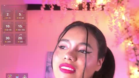 Snapshot of luna_cullen chatting on 05-25-26, 07:31 Lunita online show from 05-25-26, 07:31