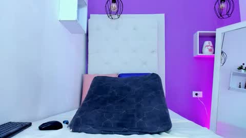 Luna online show from 11-18-25, 08:57