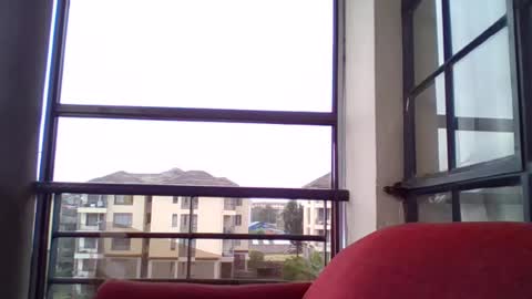 Snapshot of luna_empress chatting on 06-21-26, 05:32 maskedmalkia online show from 06-21-26, 05:32