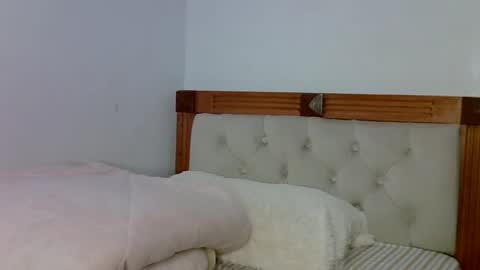 Snapshot of luna_empress chatting on 07-09-26, 11:25 maskedmalkia online show from 07-09-26, 11:25