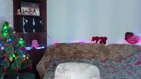 luna_evan online show from 12-27-24, 10:34