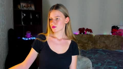 luna_evan online show from 01-21-25, 02:15