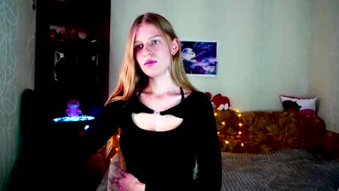 luna_evan online show from 10-03-25, 10:23