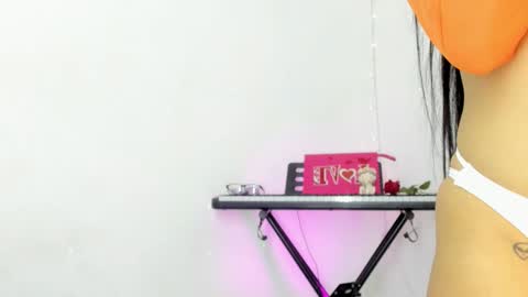  Luna Fioree  online show from 11-14-25, 05:06