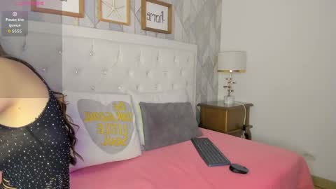 luna forever7 online show from 03-31-26, 07:58