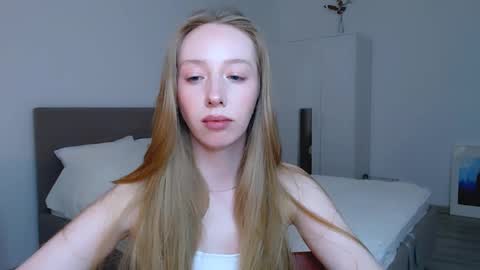 Luna online show from 01-23-25, 07:07