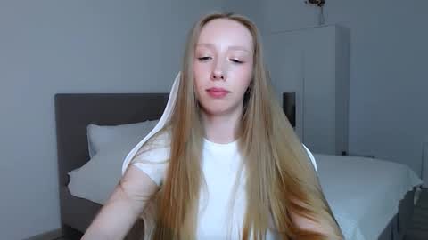 Luna online show from 09-11-25, 08:09