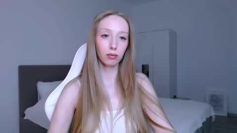 Luna online show from 02-12-26, 09:21