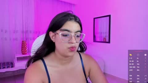Snapshot of luna_jonnes1 chatting on 06-10-26, 07:13 Luna online show from 06-10-26, 07:13