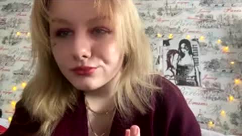 Snapshot of luna_linn chatting on 02-14-26, 11:07 Luna online show from 02-14-26, 11:07