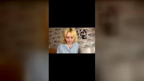 Luna online show from 04-13-26, 10:43