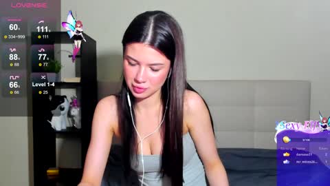 Hi everyone my name is Tina   online show from 03-30-26, 09:27