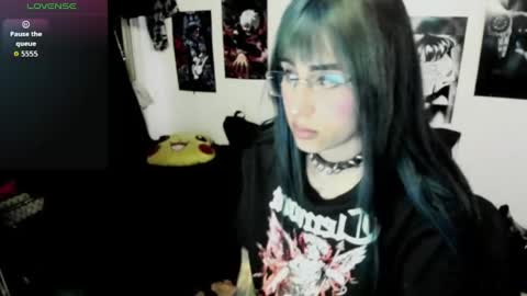 Snapshot of luna_lunatic_black chatting on 06-11-26, 08:12 Luna online show from 06-11-26, 08:12