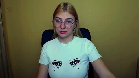 Luna online show from 01-10-25, 08:07