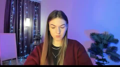 Luna online show from 02-12-26, 04:18