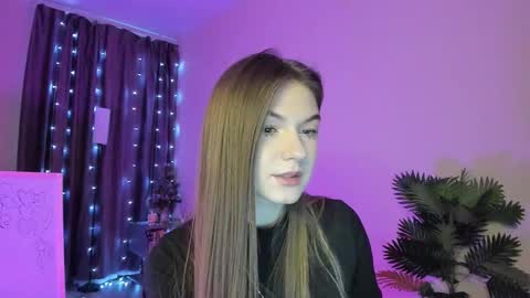 Luna online show from 02-14-26, 04:31