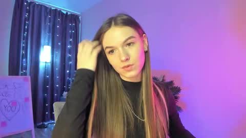 Luna online show from 02-20-26, 04:31