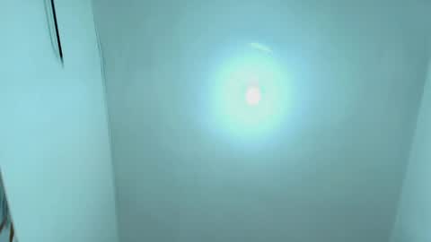 Luna  online show from 04-17-26, 08:34