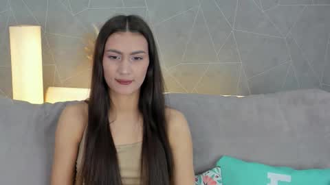 Snapshot of luna_mee chatting on 02-24-26, 08:12 Adele online show from 02-24-26, 08:12