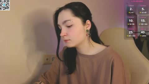 Luna online show from 05-14-26, 01:12