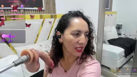 luna_naughty1 online show from 03-11-26, 10:38