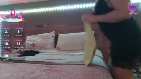 Luna online show from 09-10-25, 08:31