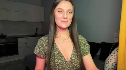 luna_raee online show from 11-03-25, 02:07