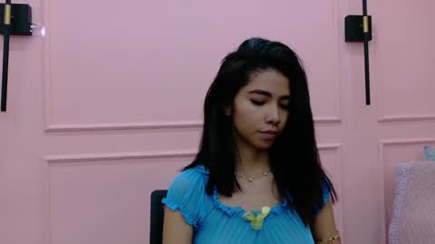 LUNA  online show from 12-19-25, 02:57