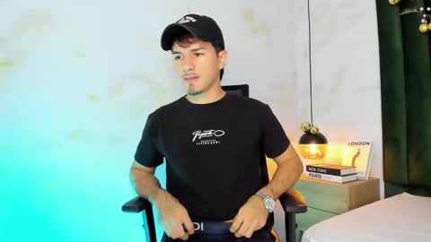 Luna Stanford online show from 12-16-25, 07:52