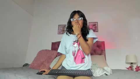 Snapshot of luna_velveth1 chatting on 03-03-26, 02:39 luna_velveth1 online show from 03-03-26, 02:39