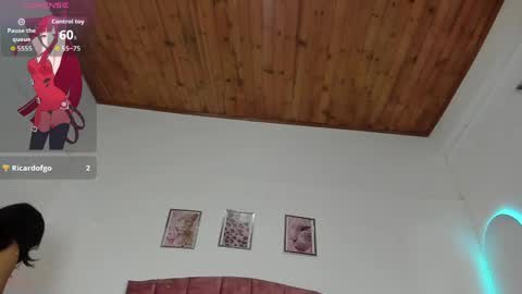 luna_velveth1 online show from 04-03-26, 10:24