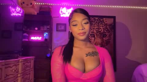 Snapshot of lunaa_11 chatting on 04-29-26, 06:17 lunaa_11 online show from 04-29-26, 06:17